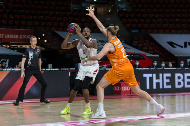 然难能可贵 然难能可贵