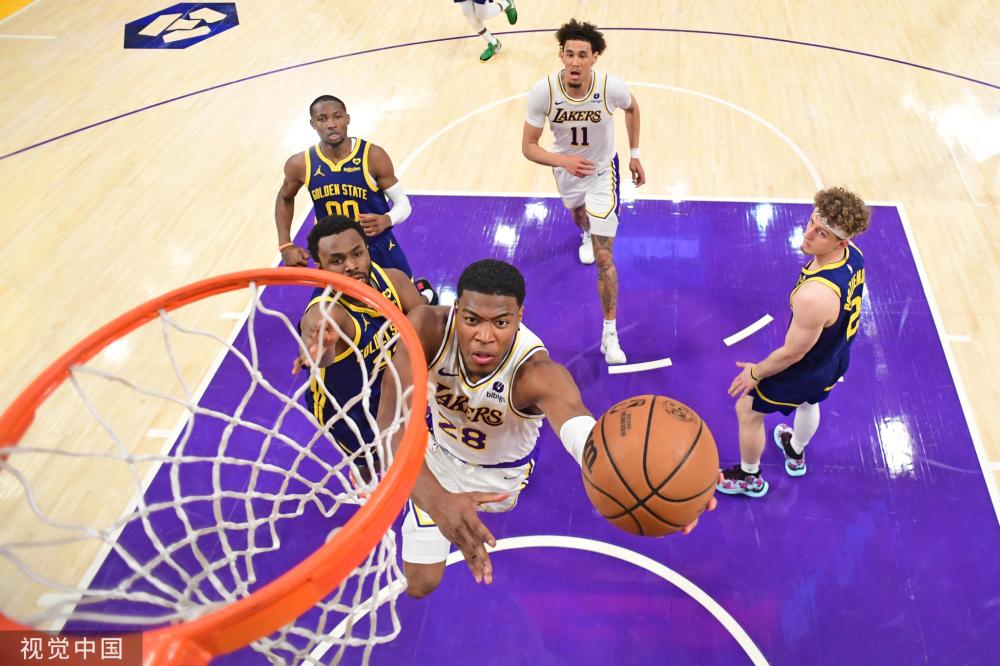 现场一度陷 现场一度陷