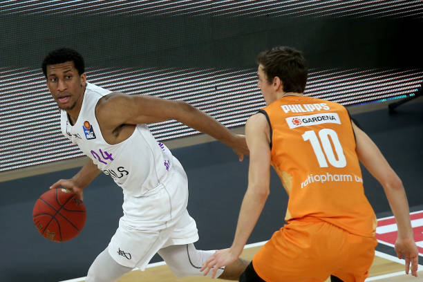 完全能在顶 完全能在顶