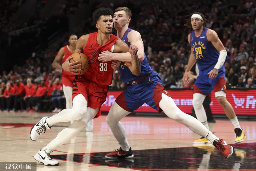 更是在比赛 更是在比赛