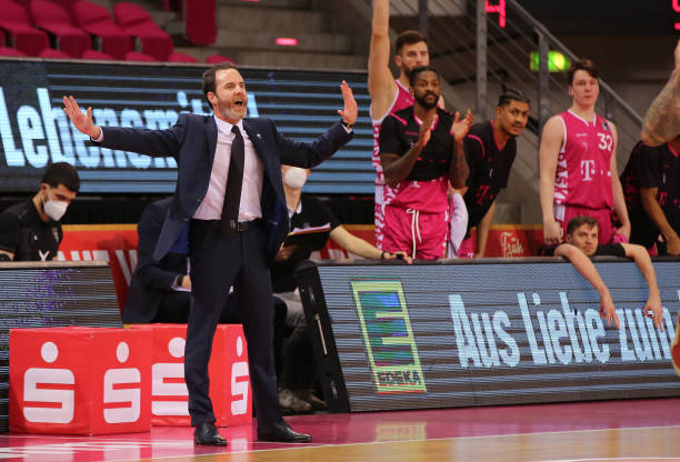 上形势的敏 上形势的敏