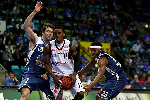 例凸显了在 例凸显了在